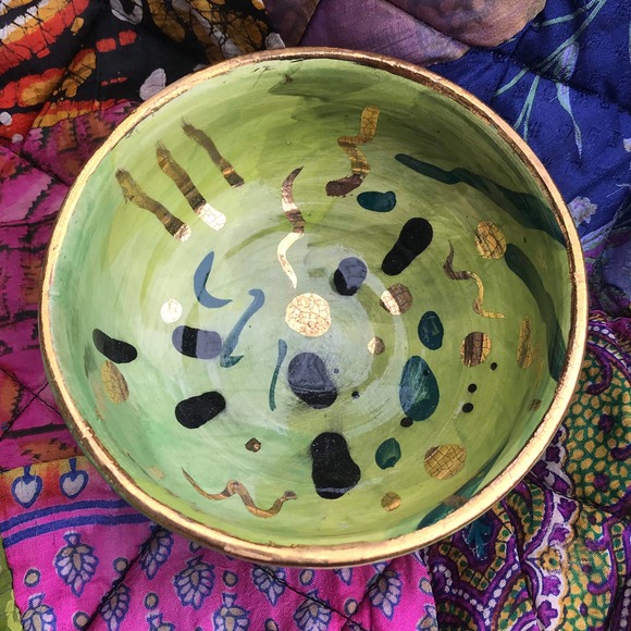 Lime Green Abstract Pottery Snack Bowl with Genuine Gold Accents - Picture 3 of 11